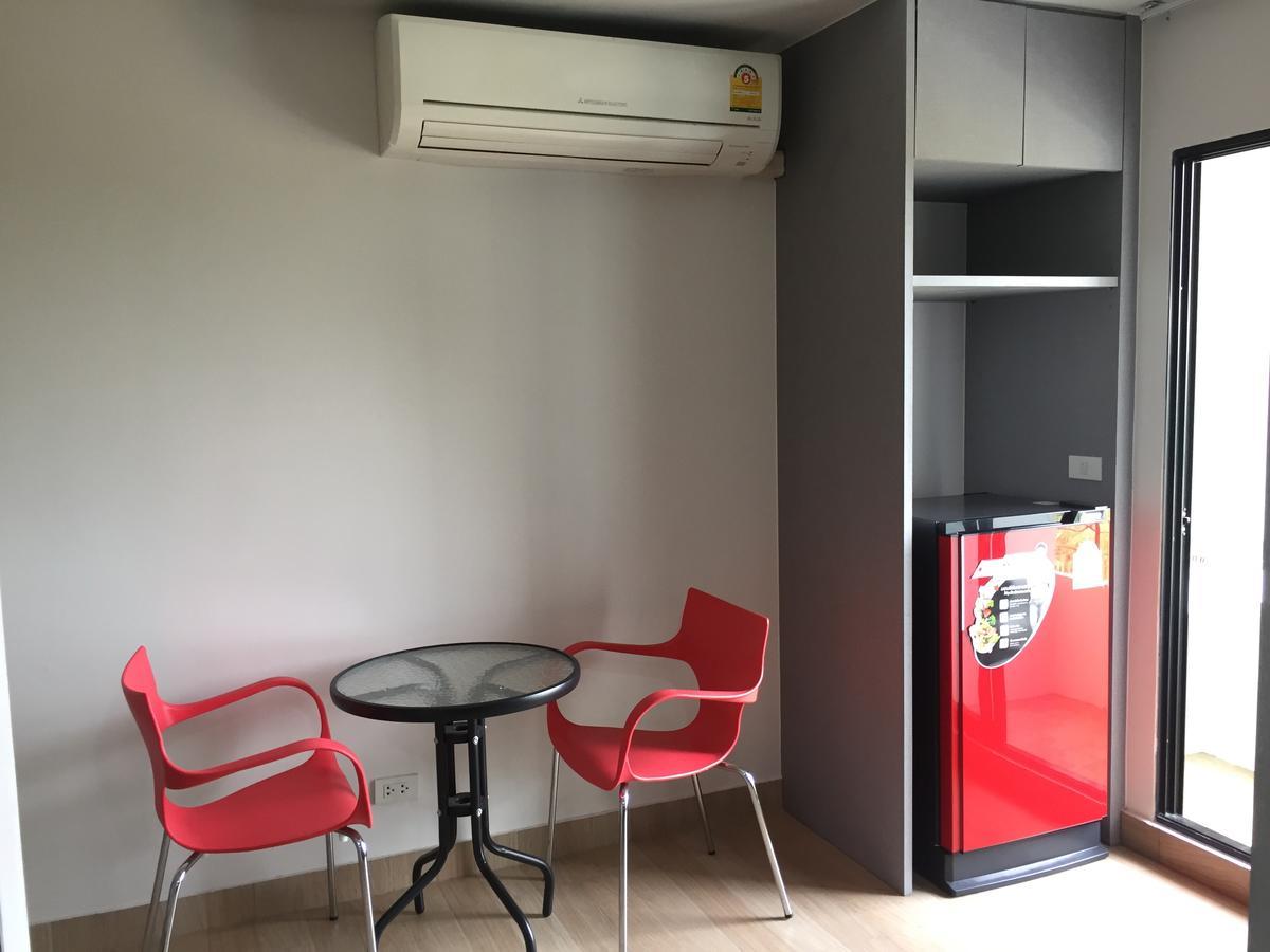 Live At Home Sukhumvit 105 Bangkok Bagian luar foto